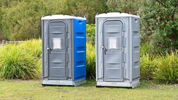Best Portable Toilet Rental for Emergency Services  in East Canton, OH